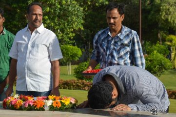 Jr Ntr and Koratala Siva Visit to NTR Ghat